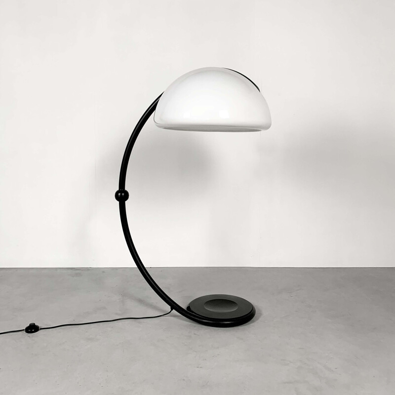 Lampe de sol Vintage Black Serpente d'Elio Martinelli pour Martinelli Luce, 1970