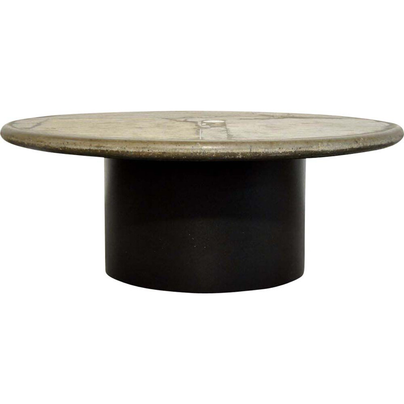 Vintage Brutalist round natural stone coffee table by sculptor Paul Kingma, Netherlands 1991