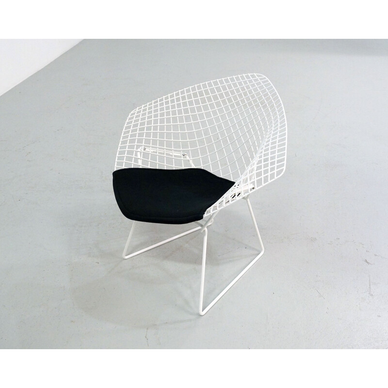 Vintage Diamond chair by Harry Bertoia for Knoll International