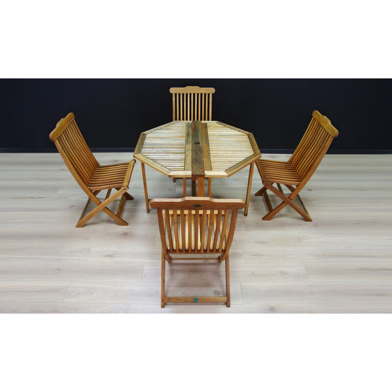 Ensemble à repas extérieur - table et chaises vintage par Jutlandia Scandinave