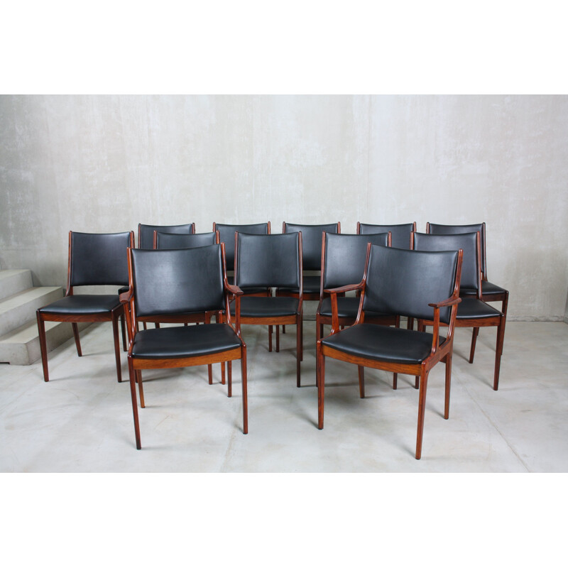 Set of 12 vintage Rosewood Dining Chairs by Johannes Andersen for Uldum Møbelfabrik, 1960s