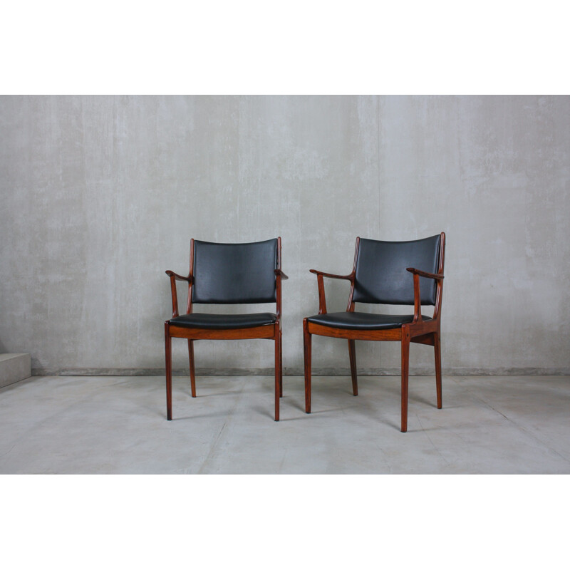 Set of 12 vintage Rosewood Dining Chairs by Johannes Andersen for Uldum Møbelfabrik, 1960s