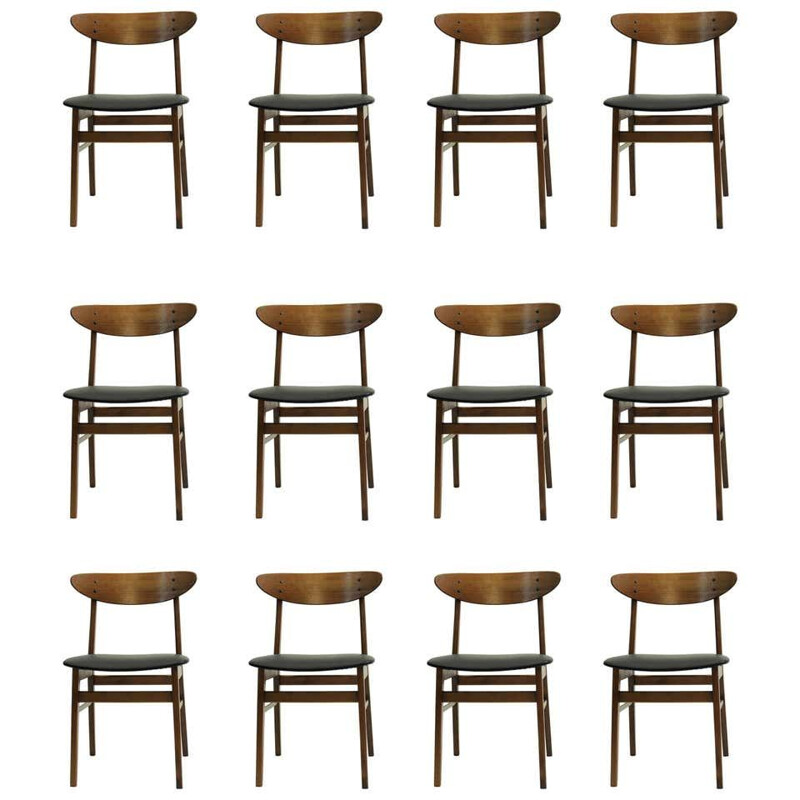 Set of  vintage12 dining chairs, model 100 1960s