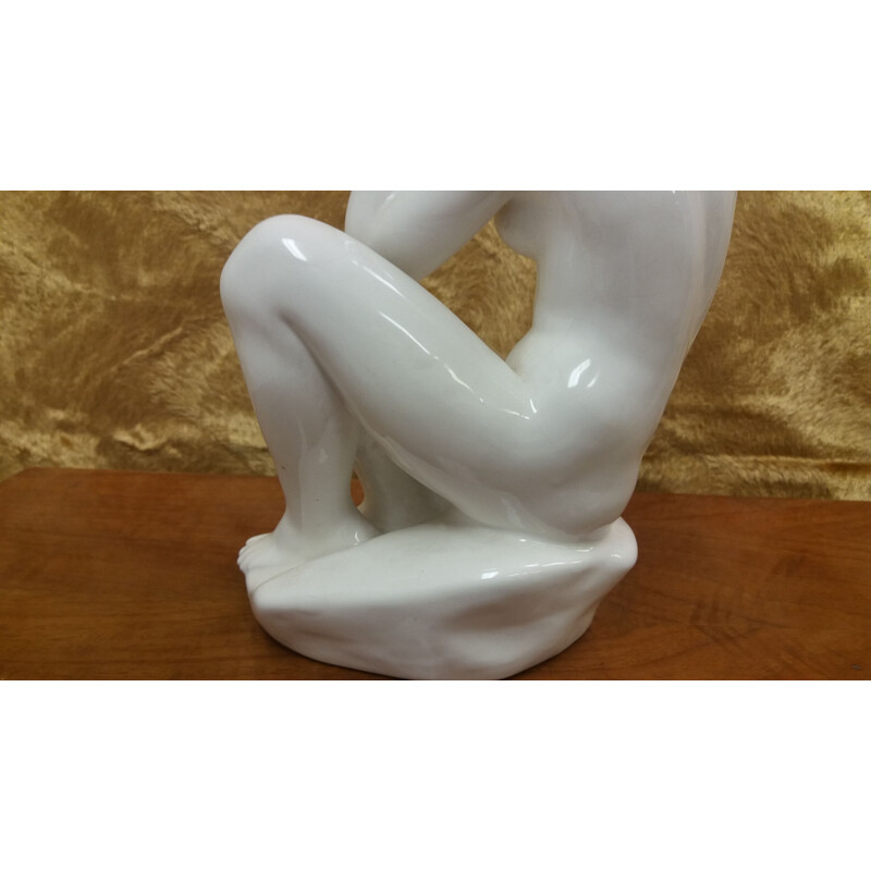 Sculpture vintage en céramique d'une femme nue assise par Art Déco, Tchécoslovaquie 1940