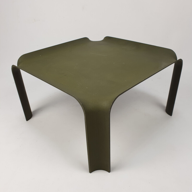 Vintage little table type 877 by Pierre Paulin for Artifort 1965