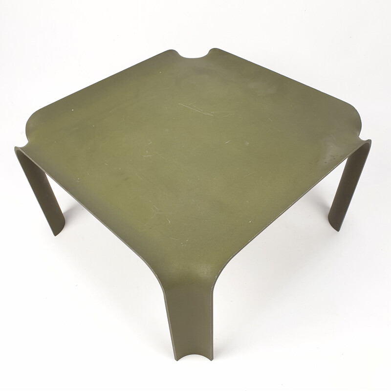 Vintage little table type 877 by Pierre Paulin for Artifort 1965