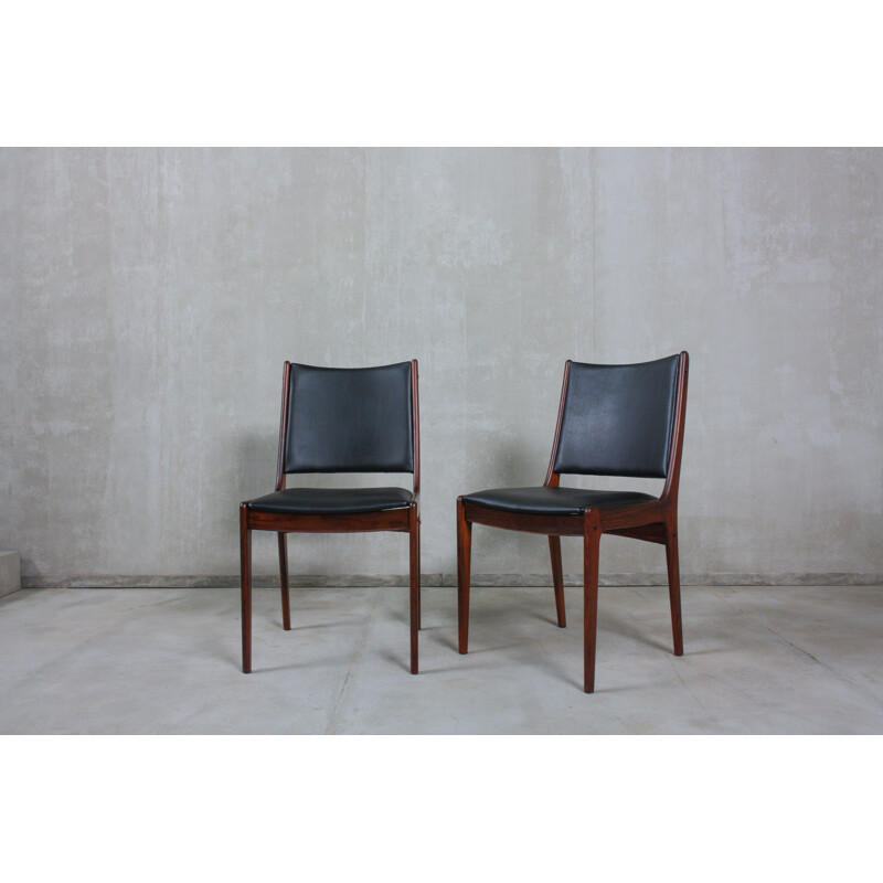Set of 8 vintage Rosewood Dining Chairs by Johannes Andersen for Uldum Møbelfabrik, 1960s