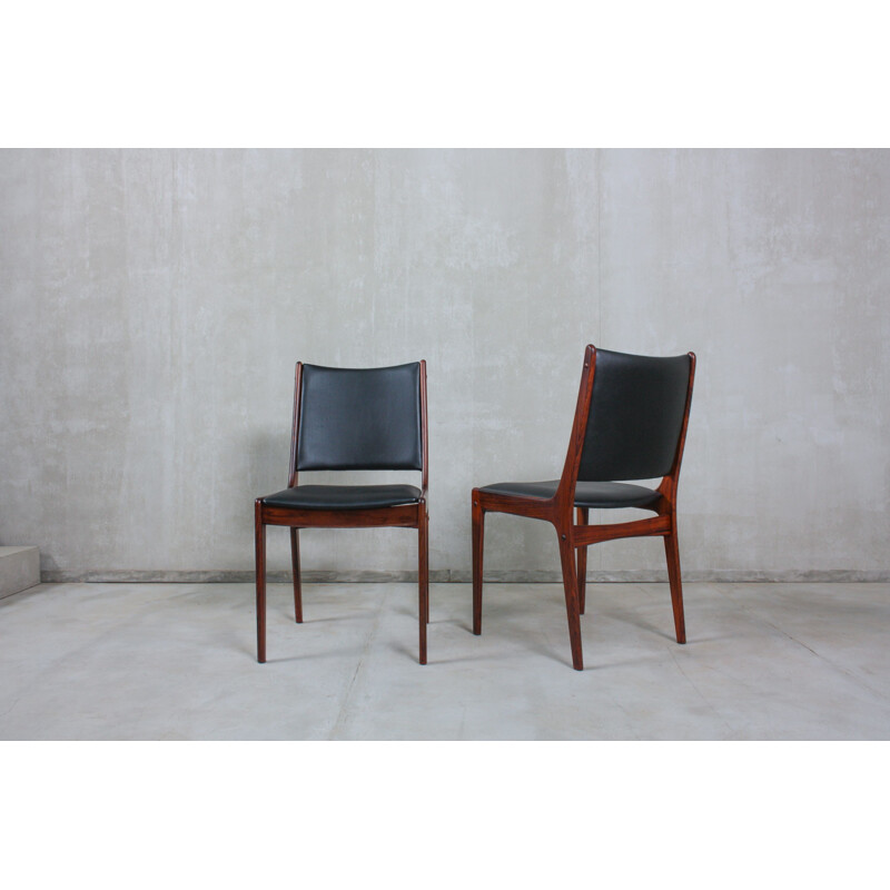 Set of 8 vintage Rosewood Dining Chairs by Johannes Andersen for Uldum Møbelfabrik, 1960s