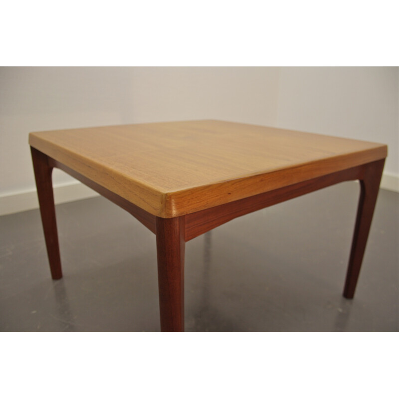 Mid-century Scandinavian coffee table in teak, Henning KJAERNULF - 1960s