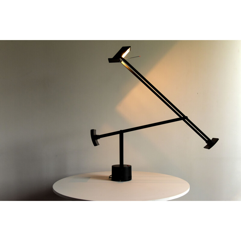 Lampe de table Vintage Tizio conçue par Richard Sapper 1972