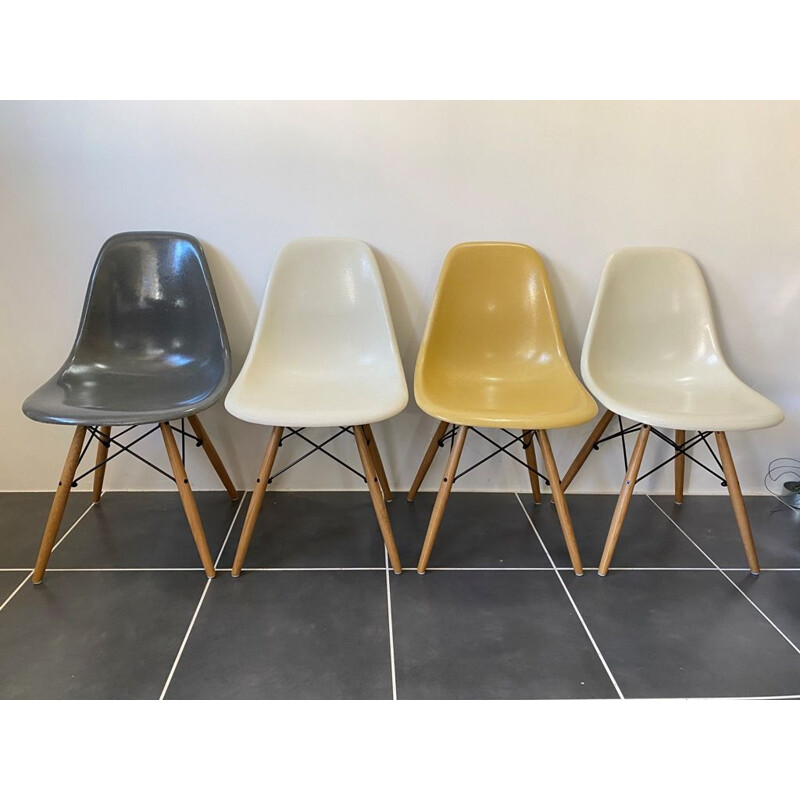 Set of 4 vintage chairs dsw elephant grey eames herman miller light oak 1970