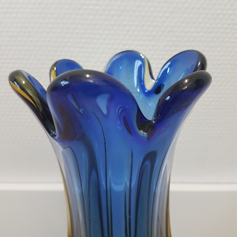 Vintage Blue & gold colored Sommerso Murano glass vase by Flavio Poli for Seguso, 1950s