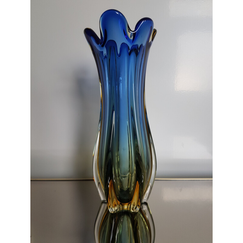 Vintage Blue & gold colored Sommerso Murano glass vase by Flavio Poli for Seguso, 1950s