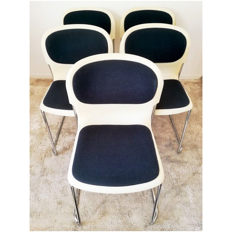 Suite of 5 vintage chairs SM400 Gerd Lange German 1980