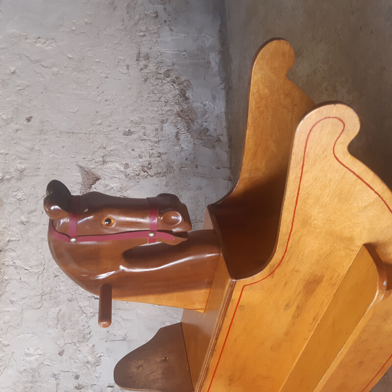 Cheval à bascule vintage en bois