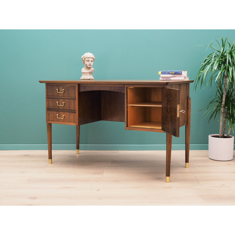 Vintage  Desk walnut, Danish 1970