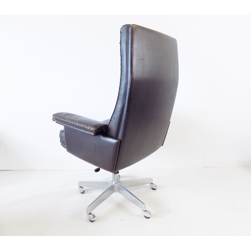 Vintage office chair De Sede DS 35 dark brown leather 1960s