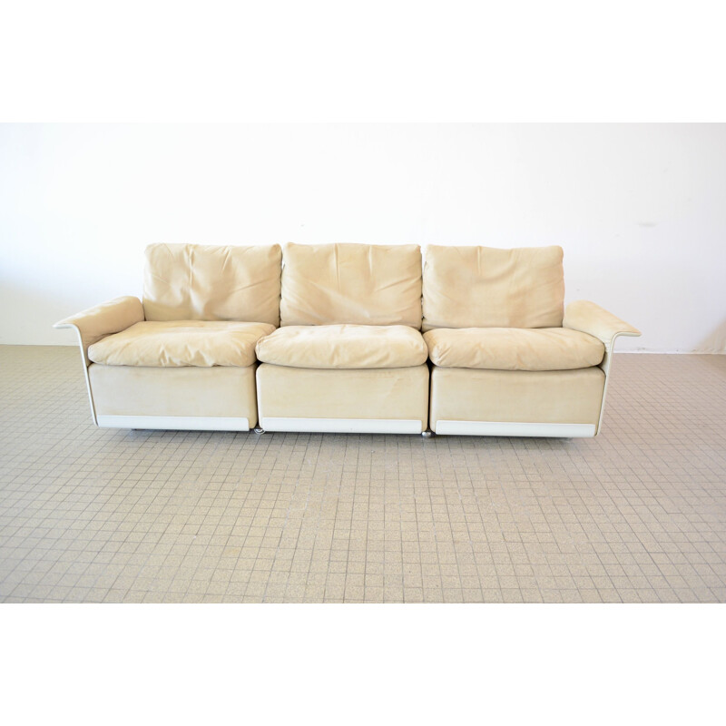 Vintage Vitsoe 620 chair programme 3 seater sofa in Suede leather by Dieter Rams 