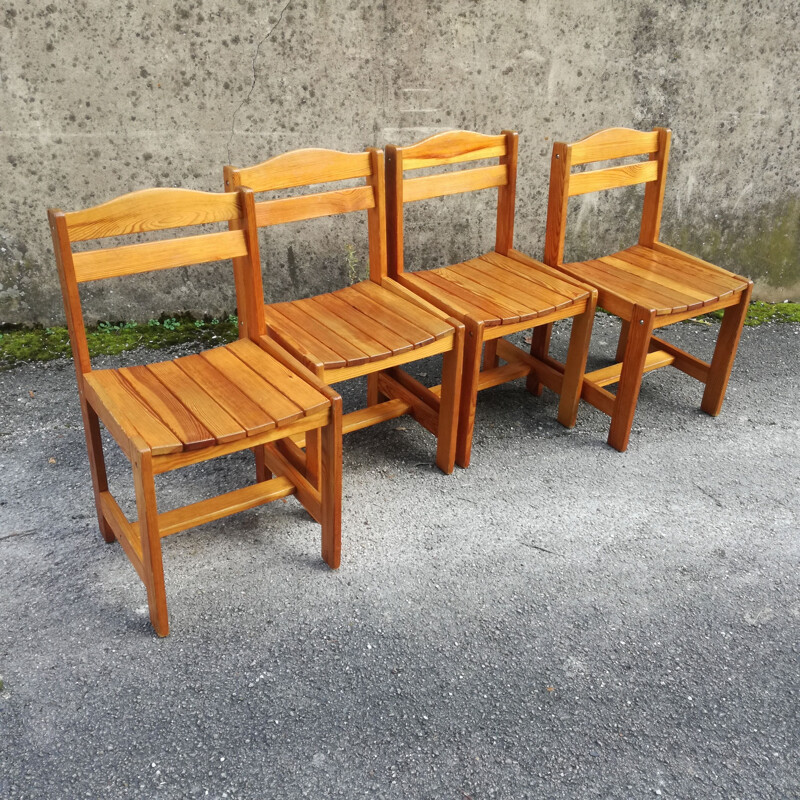 Set of 4 vintage pine chairs French 1970