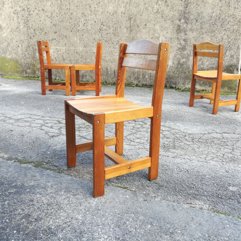 Set of 4 vintage pine chairs French 1970