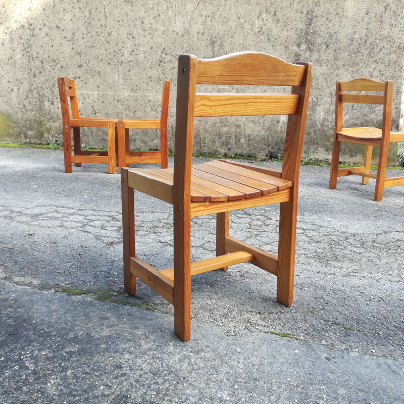 Set of 4 vintage pine chairs French 1970