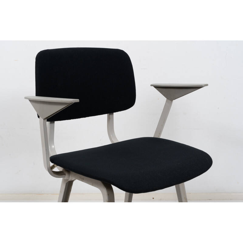 Vintage dining chair with armrests by Friso Kramer