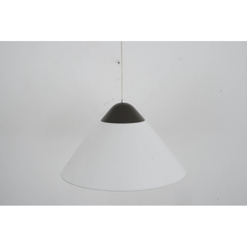 Vintage Opala pendant light by Hans Wegner