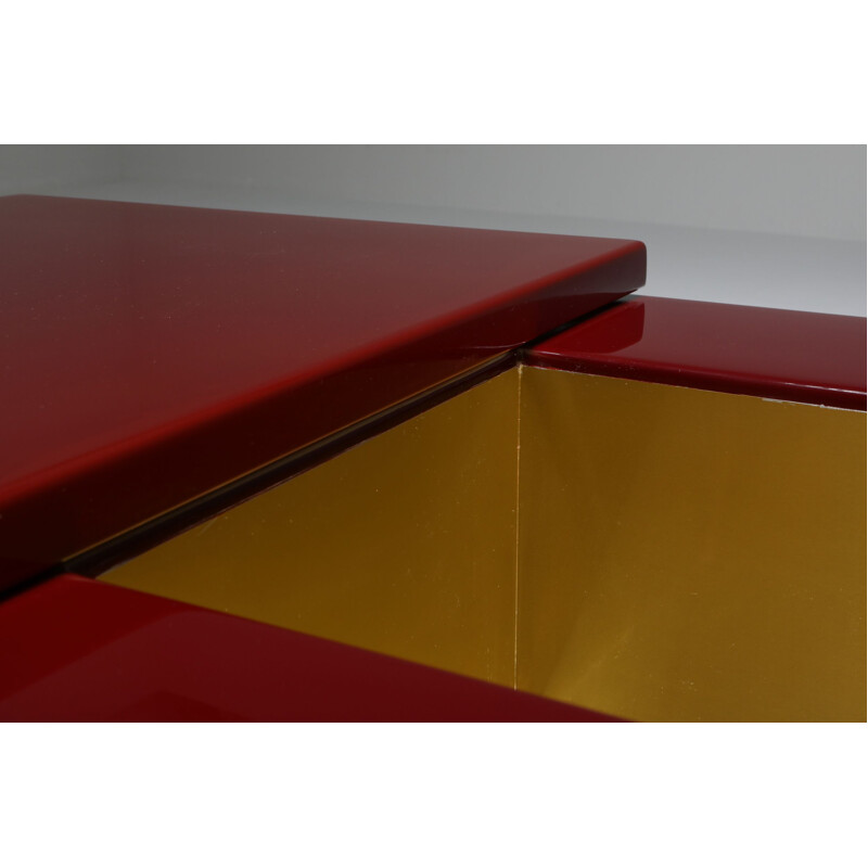 Vintage Coffee Table Red Lacquered Sliding, Jean Claude Mahey - 1980s