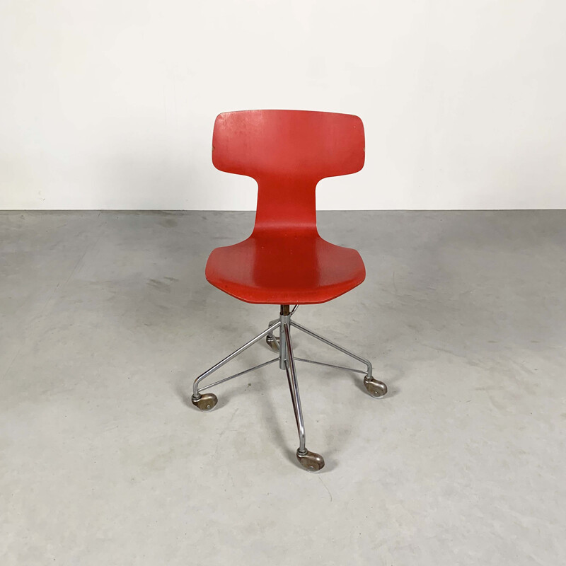 Vintage 1st Edition FH3113 Swivel desk chair by Arne Jacobsen for Fritz Hansen, 1955