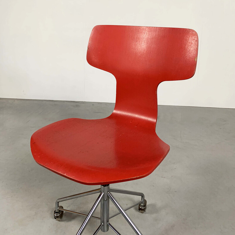 Vintage 1st Edition FH3113 Swivel desk chair by Arne Jacobsen for Fritz Hansen, 1955