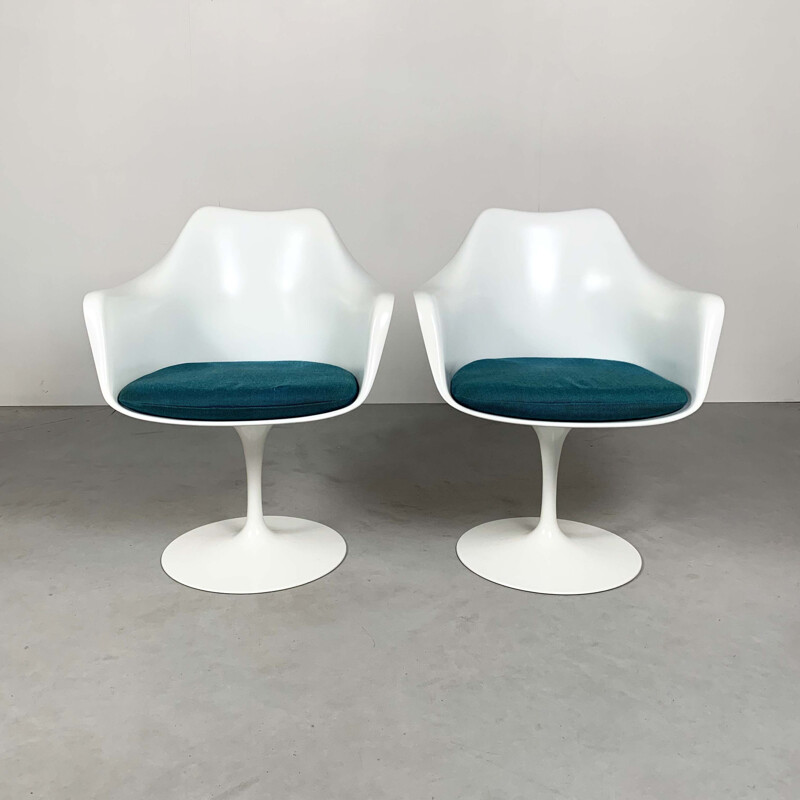 Pair of vintage Tulip Armchairs by Eero Saarinen for Knoll, 1970s