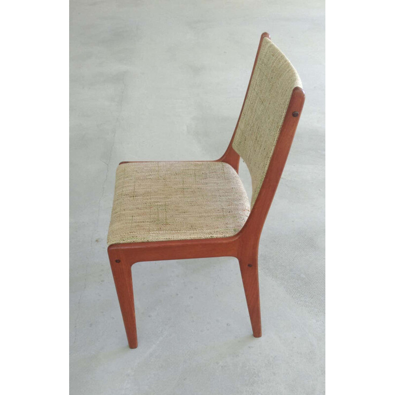 Ensemble de 4 chaises vintage en teck vintage,Johannes Andersen Inc. Reupholstery