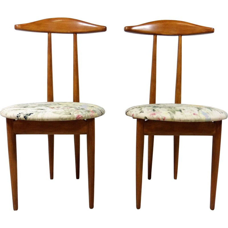 Pair of vintage bedroom dressing-room side chairs and valets in one 1950s
