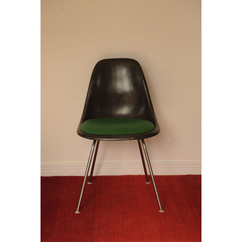 Cadeira de fibra Vintage de Charles e Ray Eames para Herman Miller