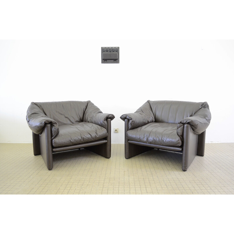 Pair of Vintage Cassina by Probjeto 'Babalao' armchairs by Vico Magistretti 1970