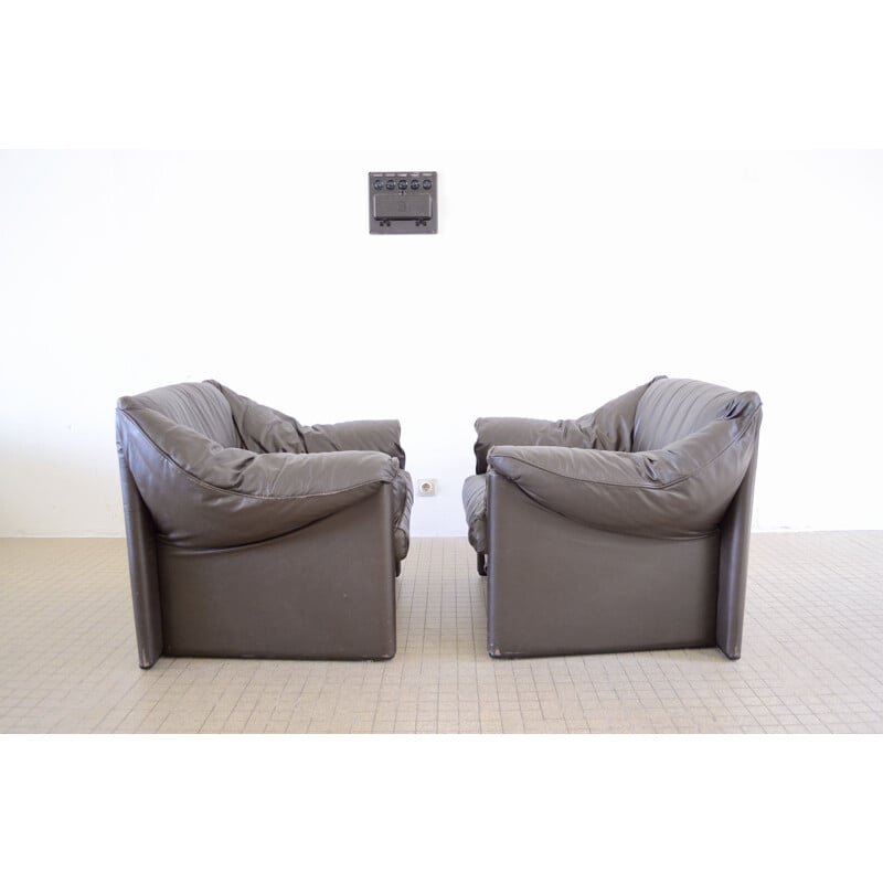 Pair of Vintage Cassina by Probjeto 'Babalao' armchairs by Vico Magistretti 1970
