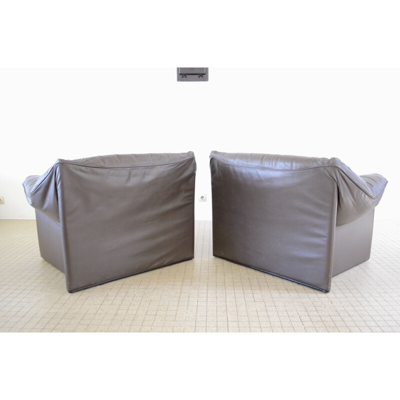Pair of Vintage Cassina by Probjeto 'Babalao' armchairs by Vico Magistretti 1970