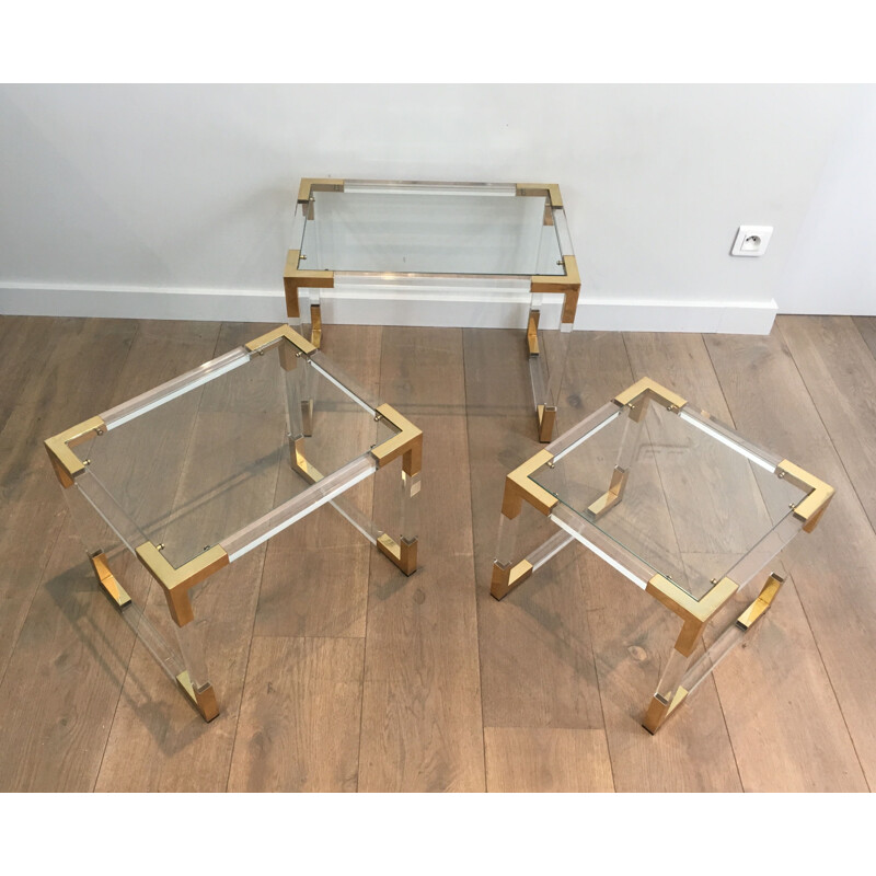 Set of 3 vintage Nesting Tables  1970