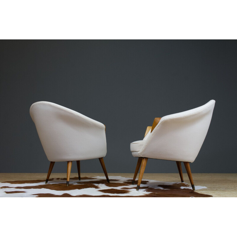 Pair of vintage Lounge Chairs in Elm Reupholstered in Off-White Wool Danish 1950