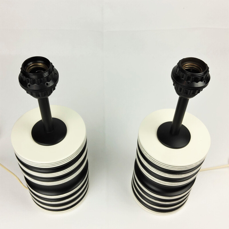 Paire de lampes vintage en céramique noire et blanche 1980