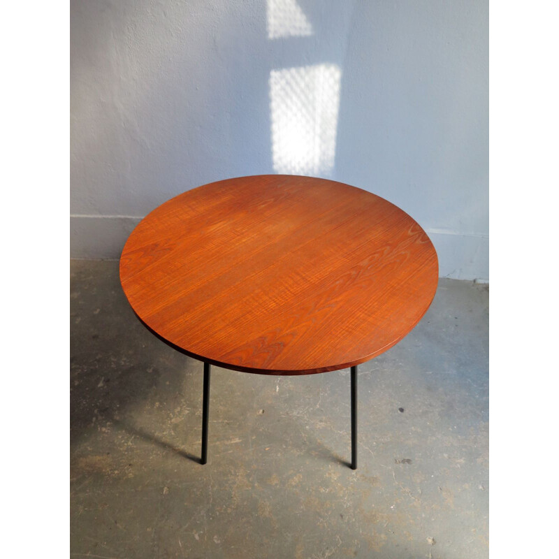 Table basse vintage en teck et rotin avec base en métal, 1950