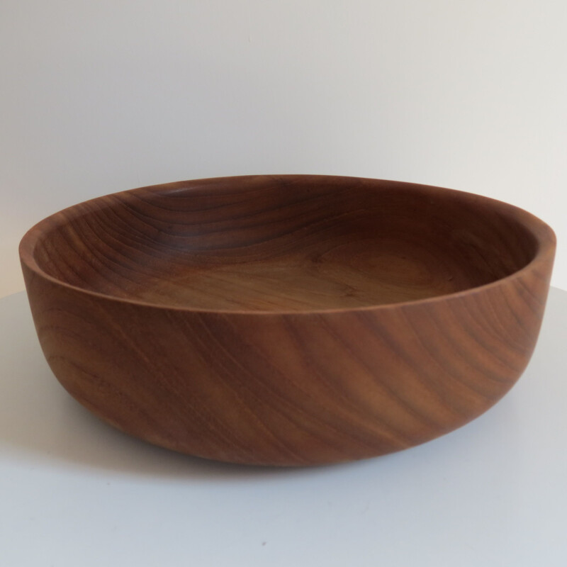 Large vintage Teak Handmade Wooden Bowl By Galatix England 1970s
