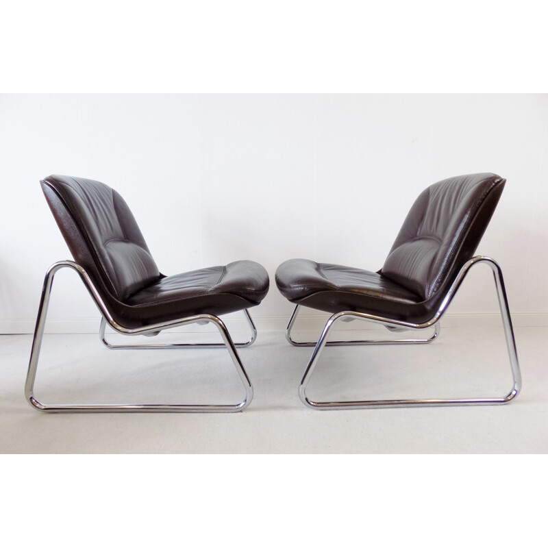 Pair of vintage brown leather lounge chairs by Gerd Lange Drabert 