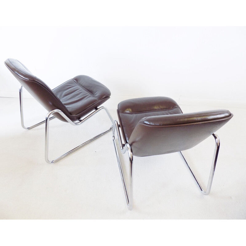 Pair of vintage brown leather lounge chairs by Gerd Lange Drabert 