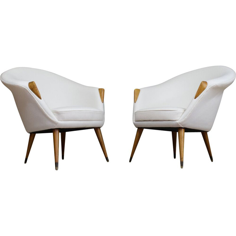 Pair of vintage Lounge Chairs in Elm Reupholstered in Off-White Wool Danish 1950