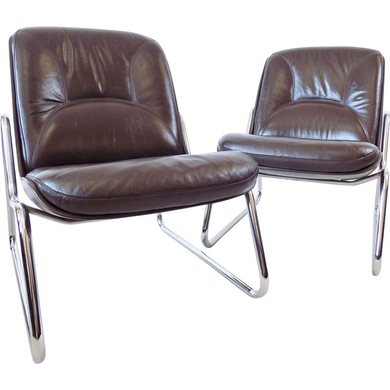 Pair of vintage brown leather lounge chairs by Gerd Lange Drabert 