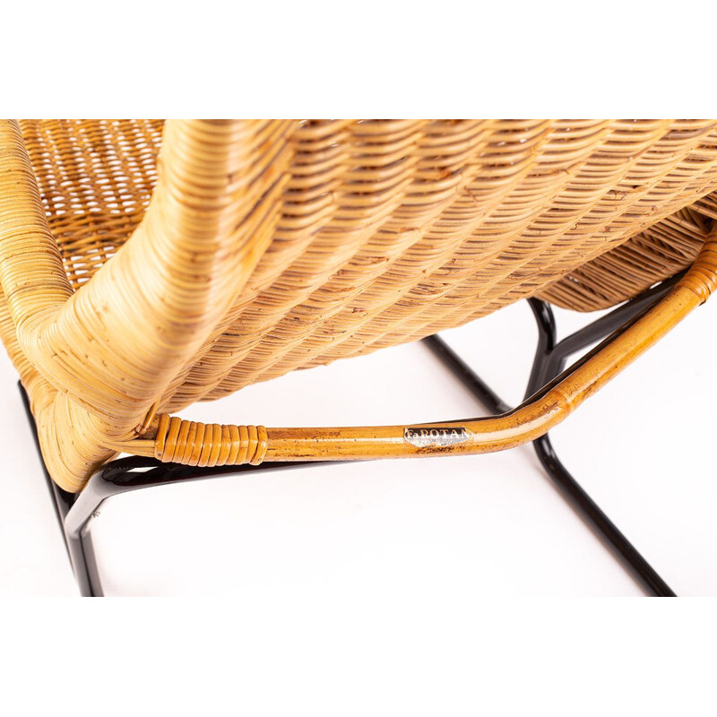 Vintage rattan lounge chair by Dirk van Sliedregt for Gebr. Jonkers Noordwolde 1940s