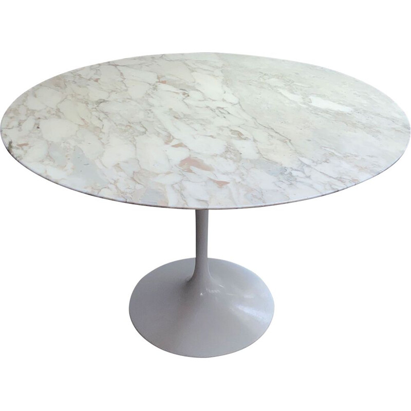 Vintage table Eero Saarinen by Knoll