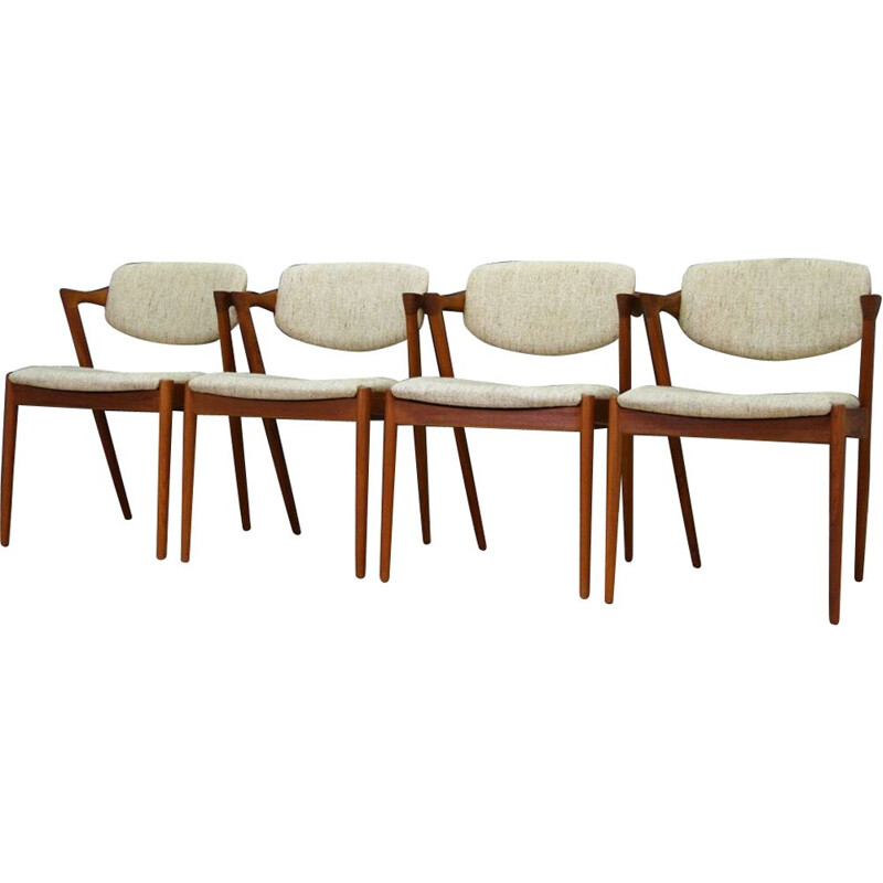 Ensemble de 4 chaises vintage de Kai Kristiansen 1960