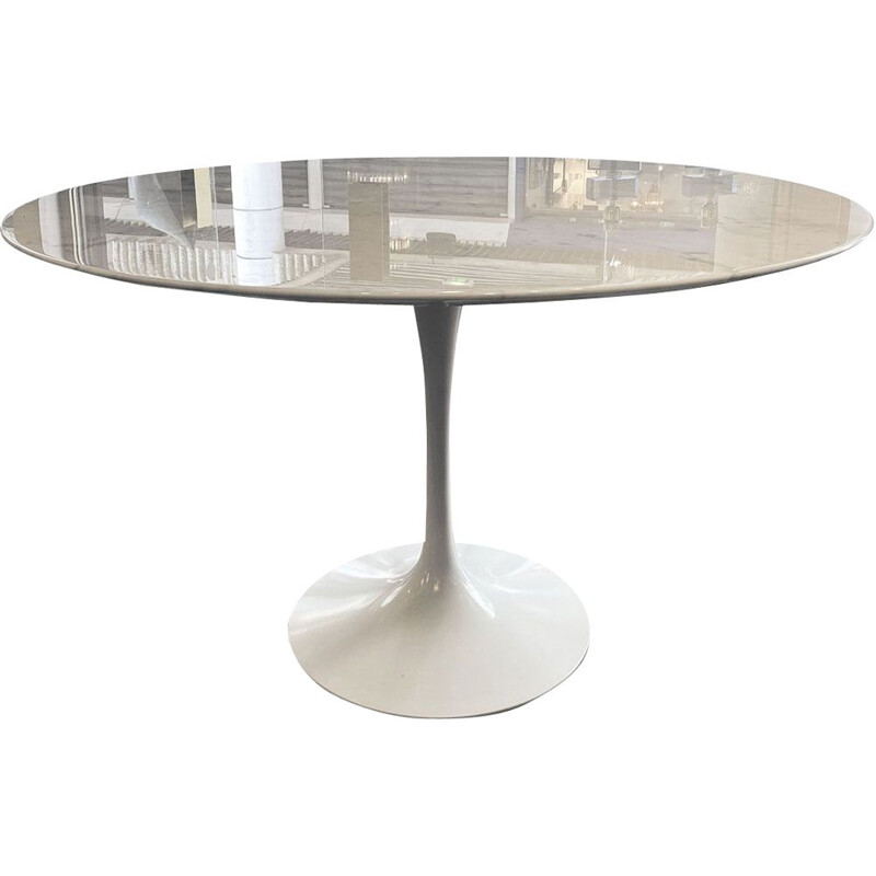 Vintage tulip dining table Eero Saarinen